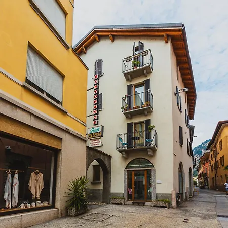Soggiorno Confortevole Ed Economico A By Easylife Swiss * Mendrisio